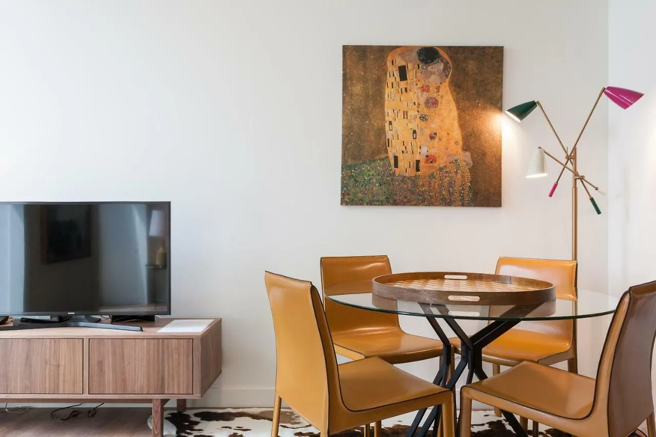 Exclusive 1 Bedroom Flat In The Heart Of Lisboa Apartamento